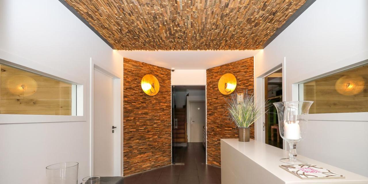 Aparthotel Couleur Basilic Rochefort Exterior foto